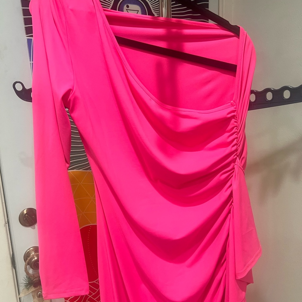HOTTT Pink Sexy One Shoulder Bodycon Ruffle Maxi Dress - never worn